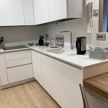 Agordo Suite شقة *